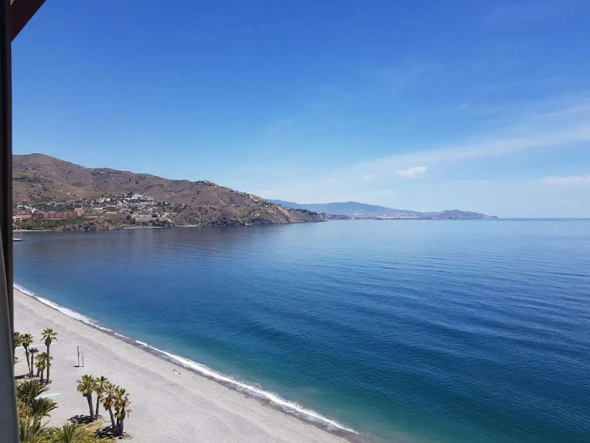 Atico En Almunecar. Primera Linea De Playa Con Vistas Espectaculares 아파트